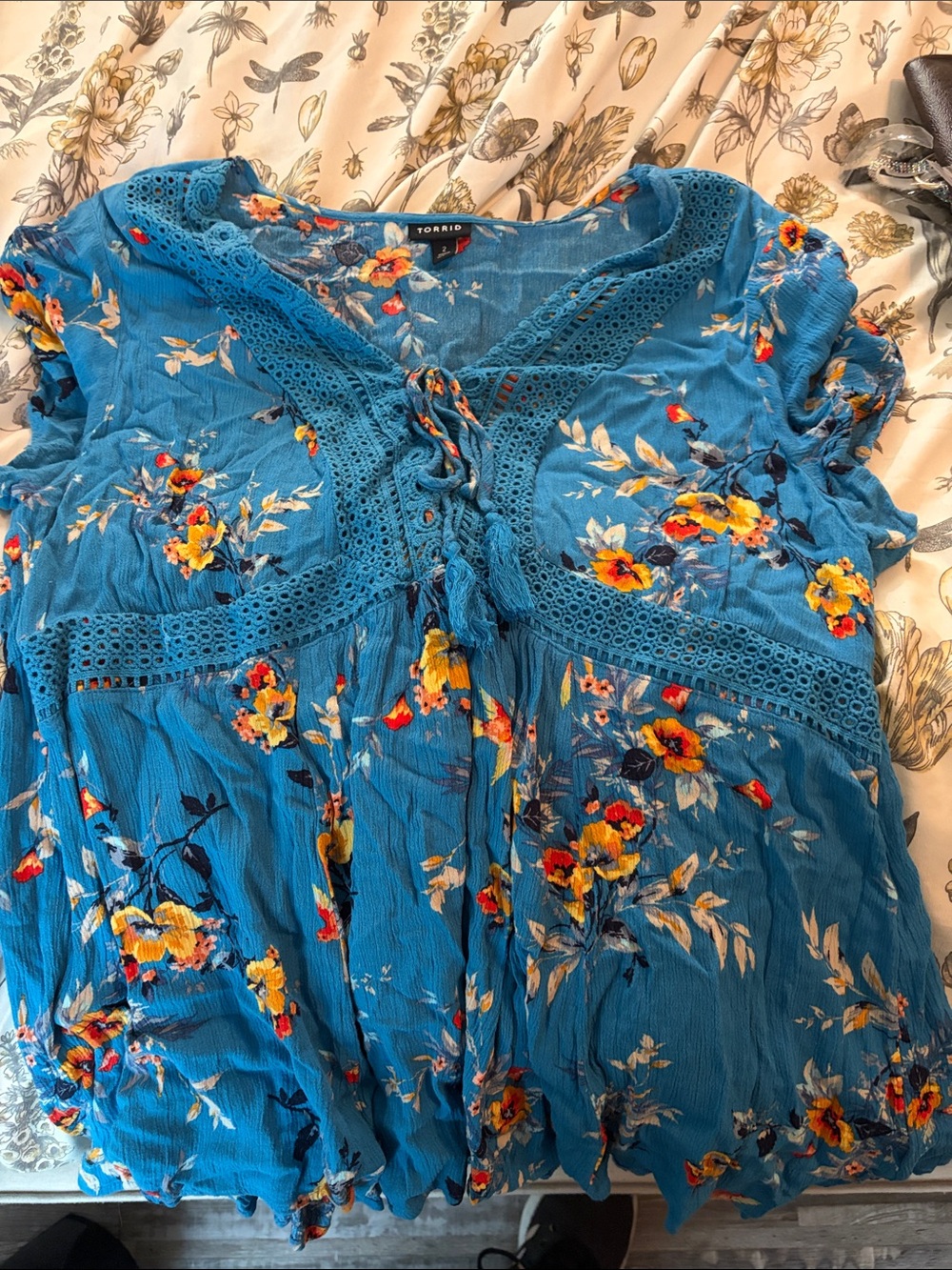 torrid Turquoise Floral Lace-Trim Tie-Front Blouse